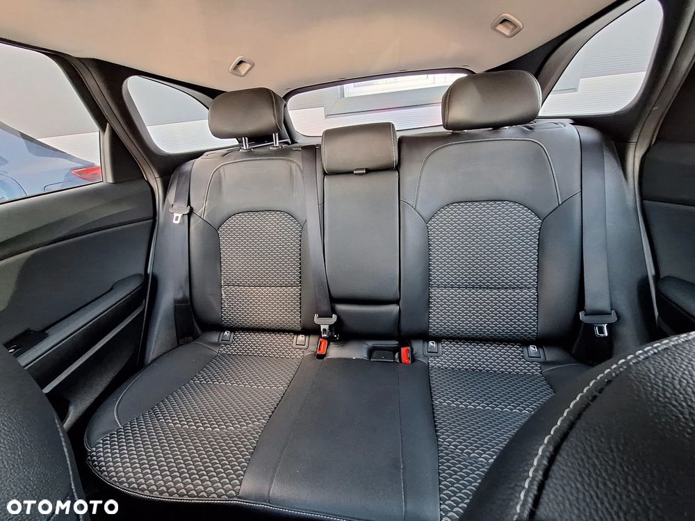 Kia Ceed 1.5 T-GDI L Business Line Plus - 11