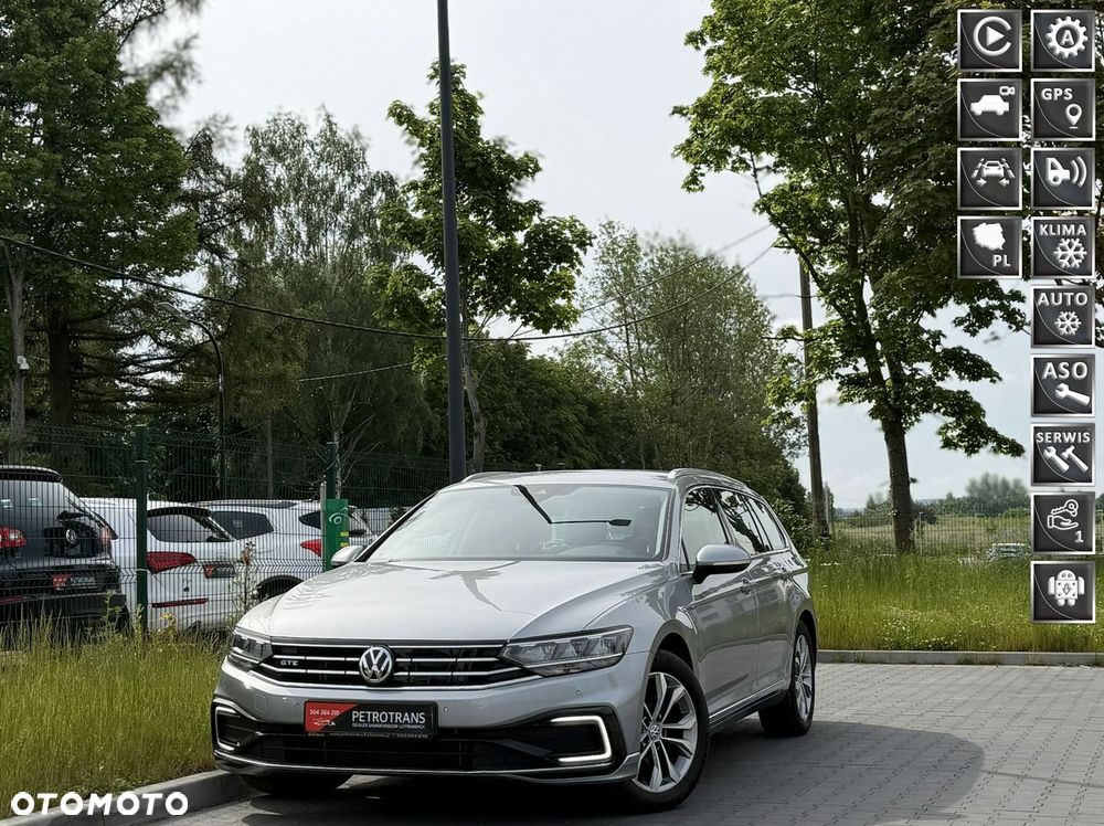 Volkswagen Passat - 2