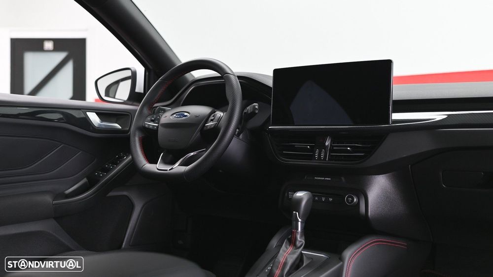 Ford Focus 1.0 EcoBoost MHEV ST-Line X Aut. - 60