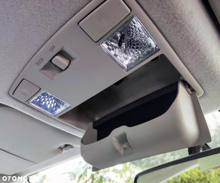 Mazda 5 2.0 Exclusive - 28