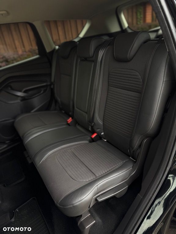 Ford Kuga 2.0 TDCi 4x4 Titanium - 8