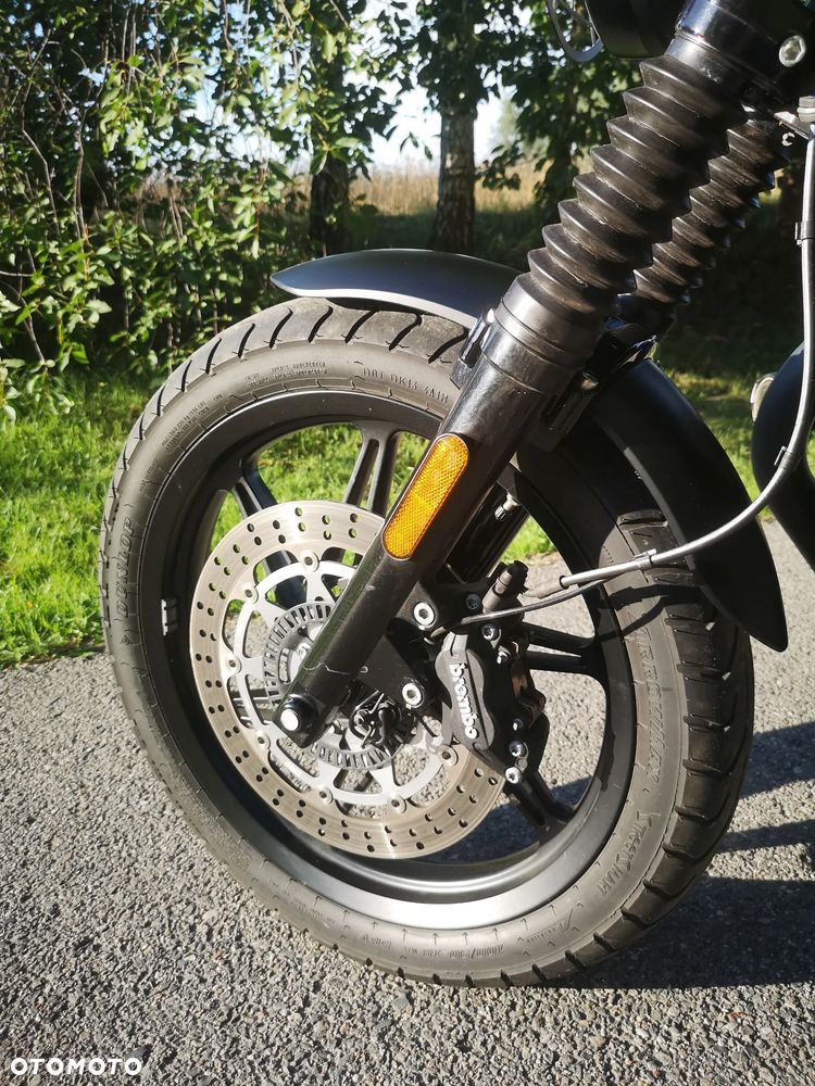 Moto Guzzi V7 - 38