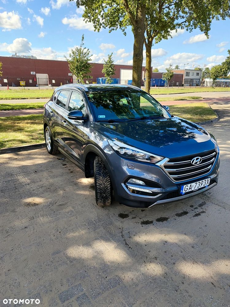 Hyundai Tucson 2.0 CRDI BlueDrive Comfort 2WD - 2