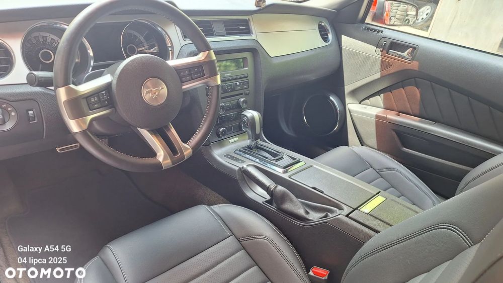 Ford Mustang 3.7 V6 Premium - 12