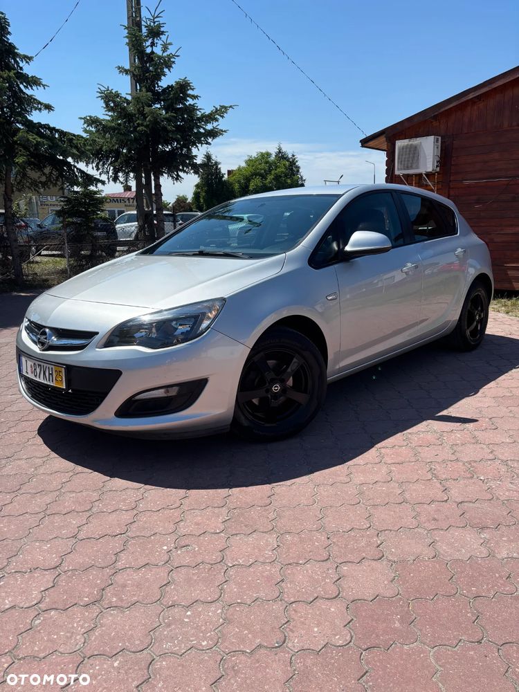 Opel Astra - 1