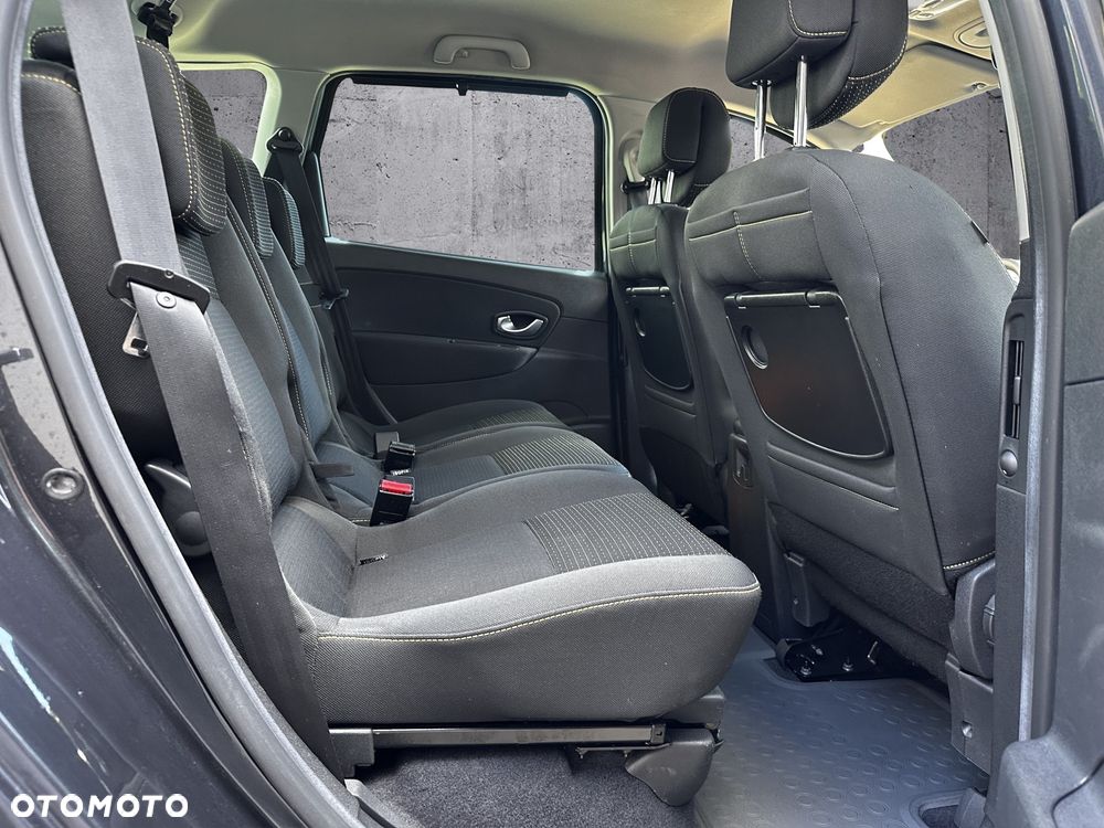 Renault Scenic 1.6 16V 110 Authentique - 10