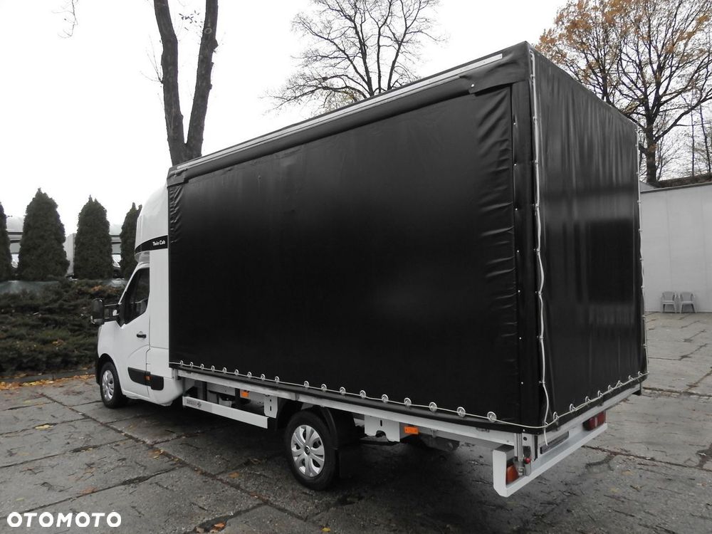 Renault MASTER PLANDEKA 8 PALET TEMPOMAT KLIMATYZACJA LEDY  165KM - 11