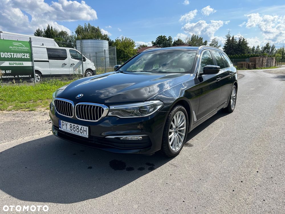 BMW Seria 5 520d Luxury Line - 2