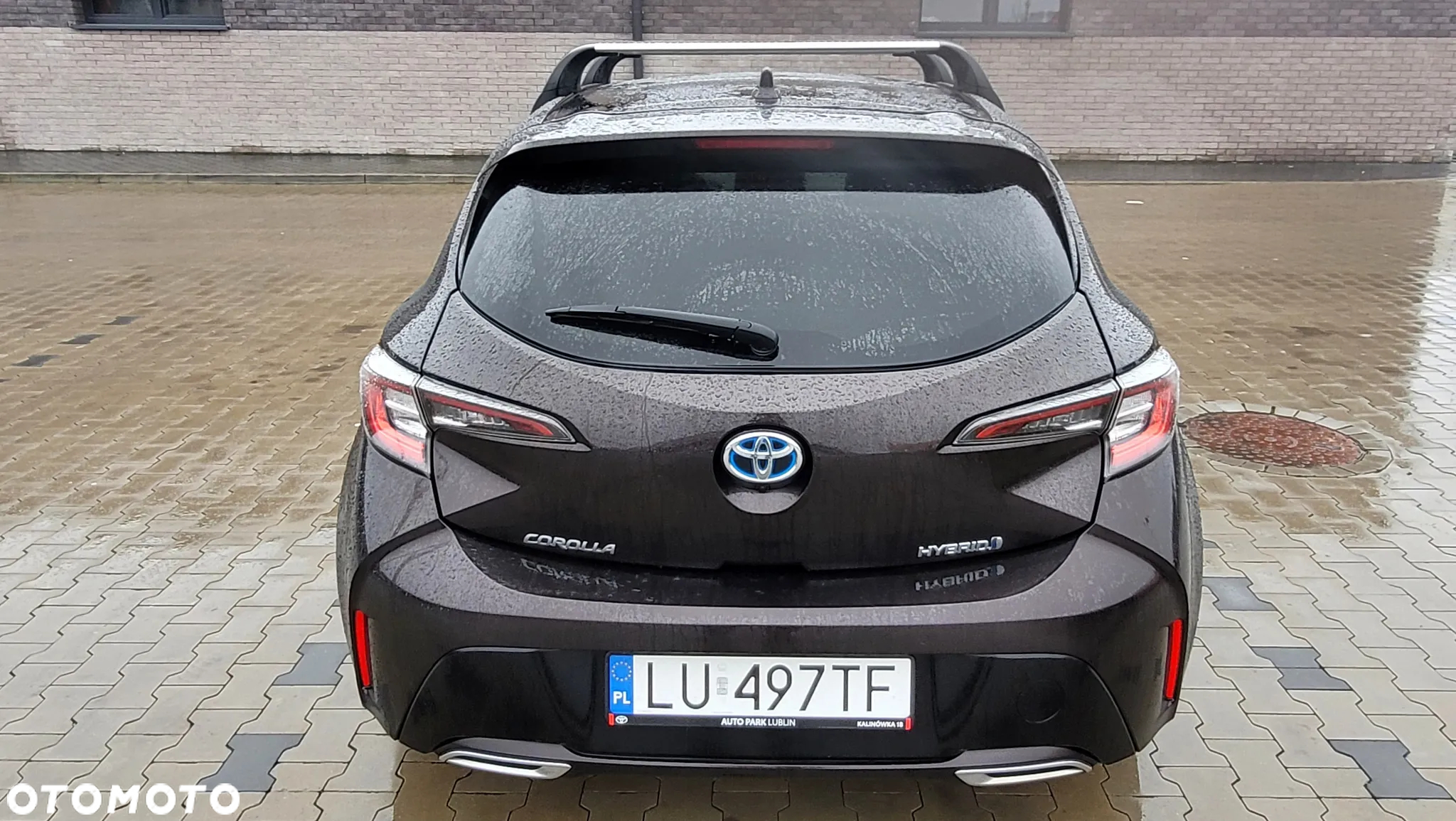 Toyota Corolla - 4