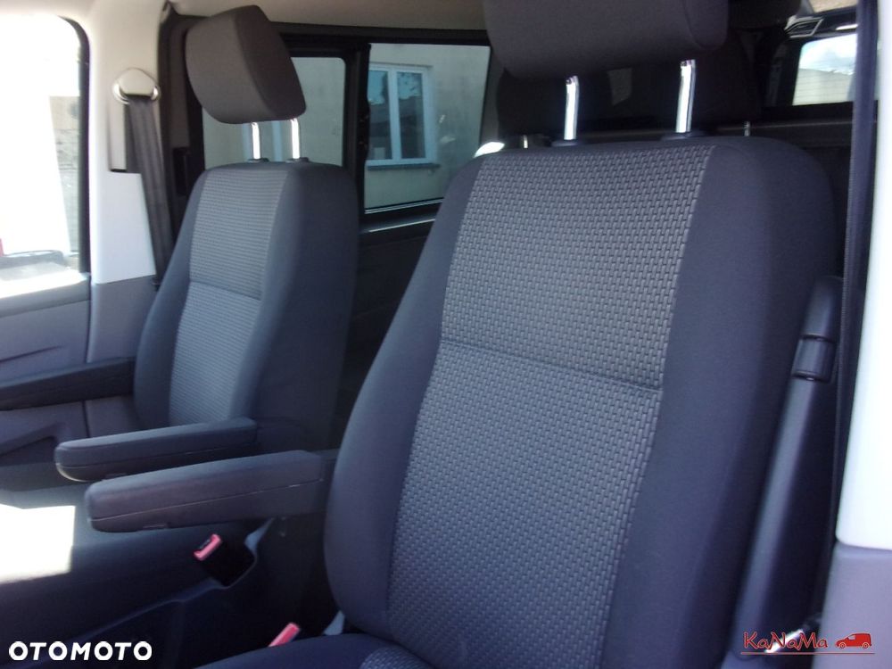 Volkswagen Transporter - 35
