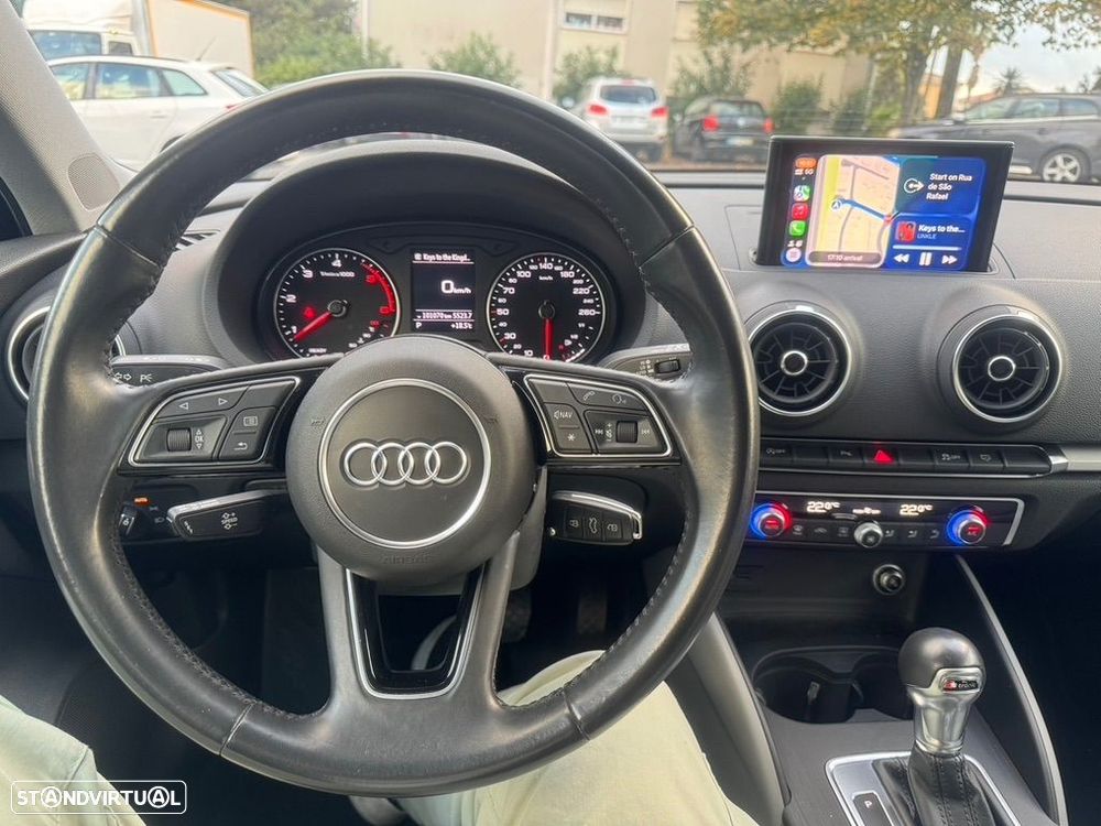 Audi A3 Sportback 1.6 TDI S tronic - 4