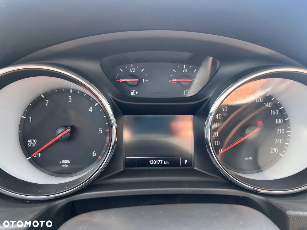 Opel Insignia 2.0 CDTI Exclusive S&S - 20