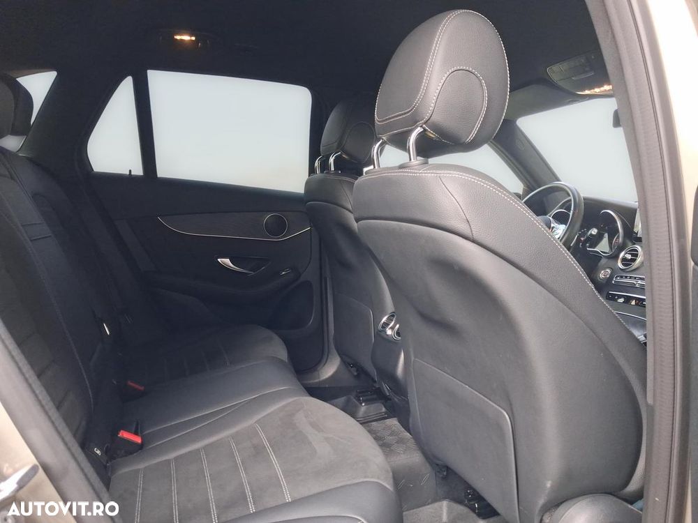 Mercedes-Benz GLC 220 d 4MATIC - 14