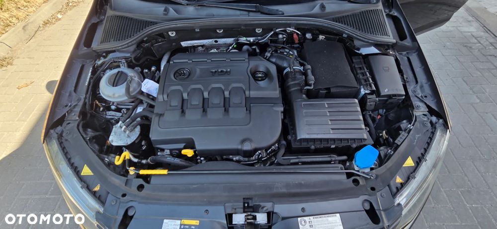 Skoda Octavia 2.0 TDI 4x4 DSG RS - 39