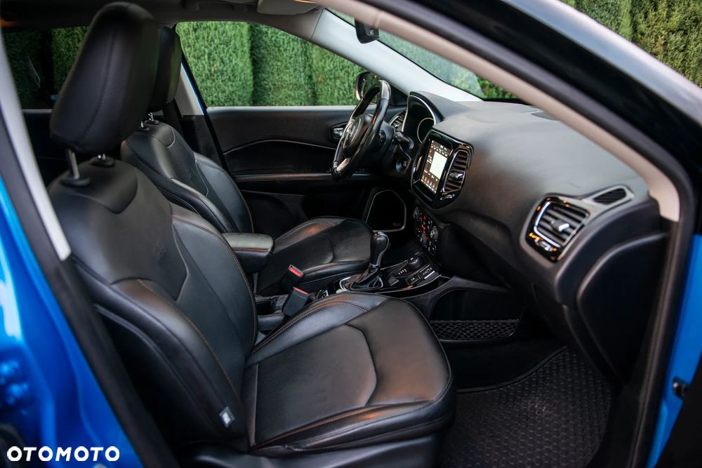 Jeep Compass 1.4 TMair Limited 4WD S&S - 37