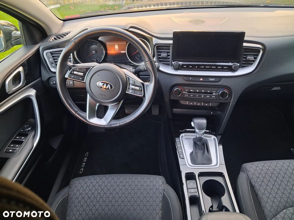 Kia Ceed 1.4 T-GDI DCT OPF Platinum Edition - 7