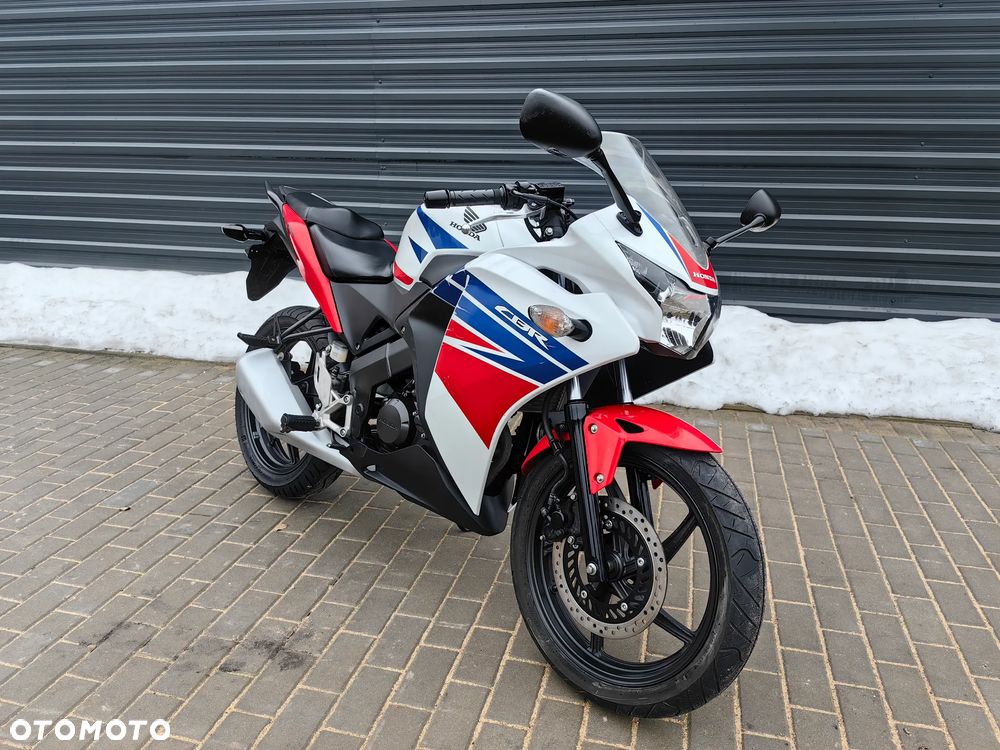 Honda CBR - 1