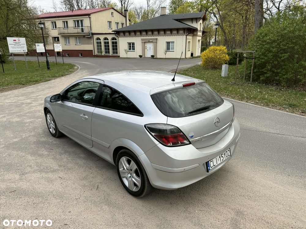 Opel Astra 1.6 Cosmo - 4