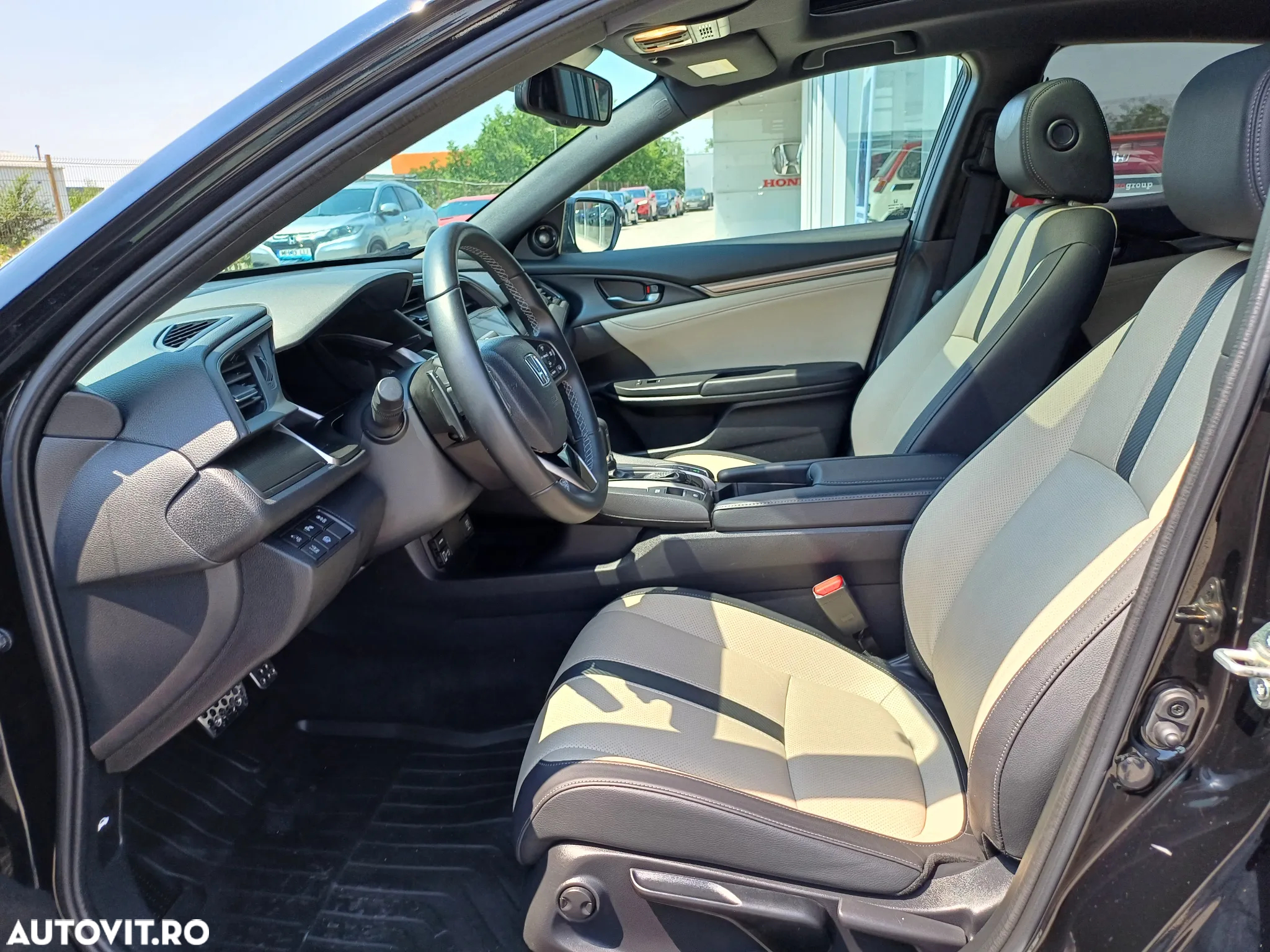 Honda Civic 1.5 VTEC Turbo CVT Prestige - 8