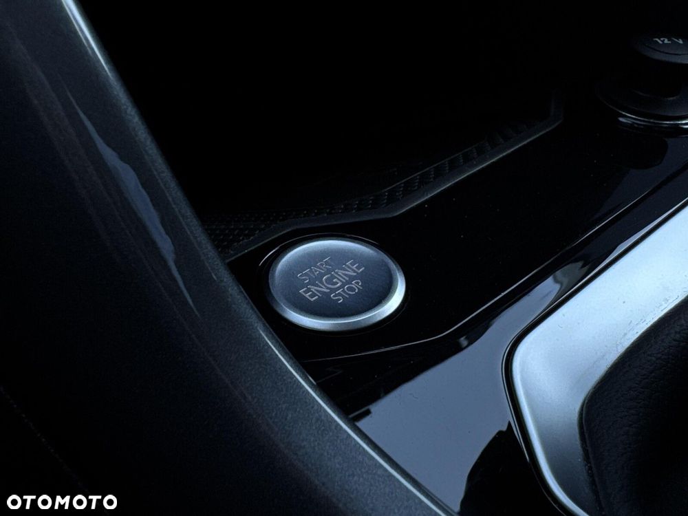 Volkswagen T-Roc 1.5 TSI Style DSG - 31