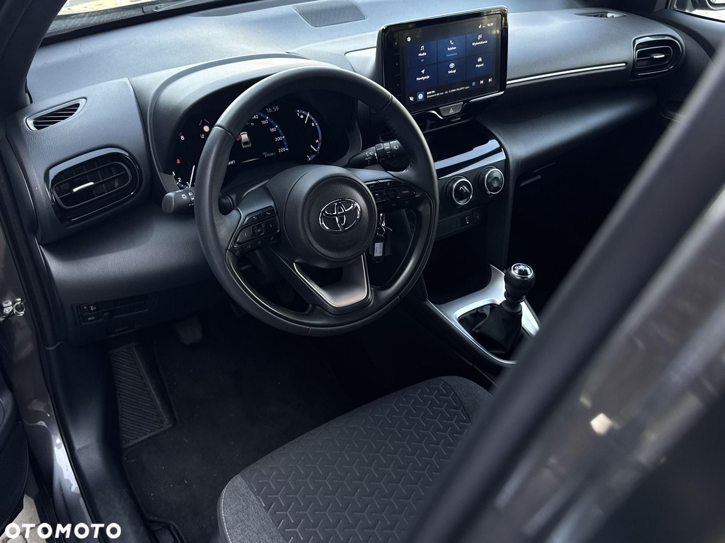 Toyota Yaris Cross 1.5 Comfort - 11
