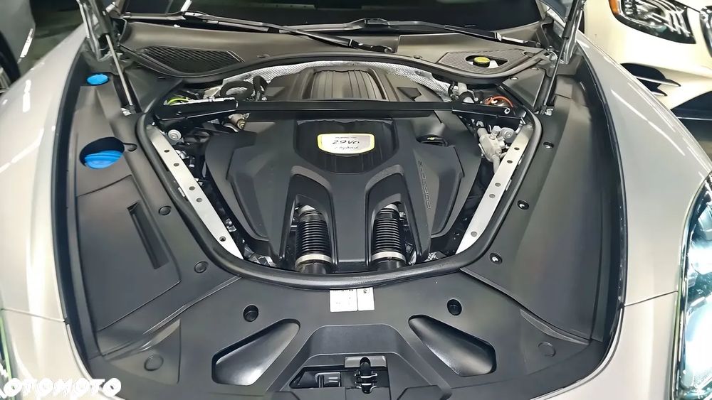 Porsche Panamera ver-4s-e--hybrid-sport-turismo - 12