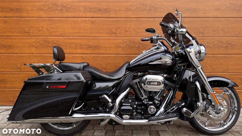 Harley-Davidson Touring Road King - 1