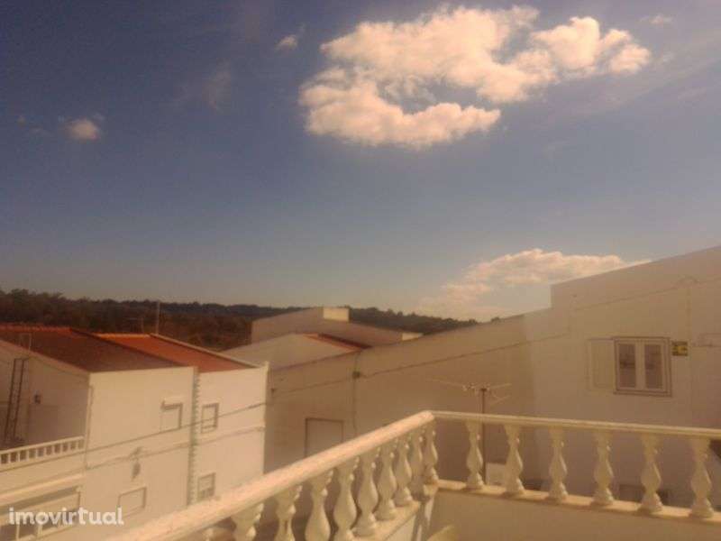 Moradia V3 com Terraço - Grande imagem: 2/3