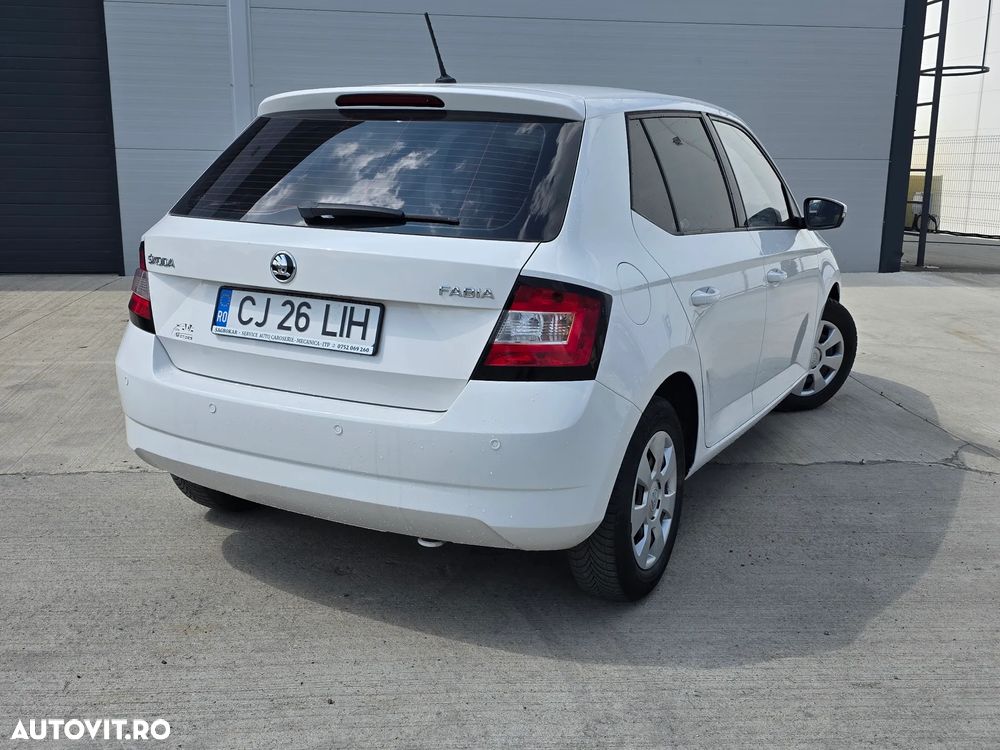 Skoda Fabia 1.0 Active - 4