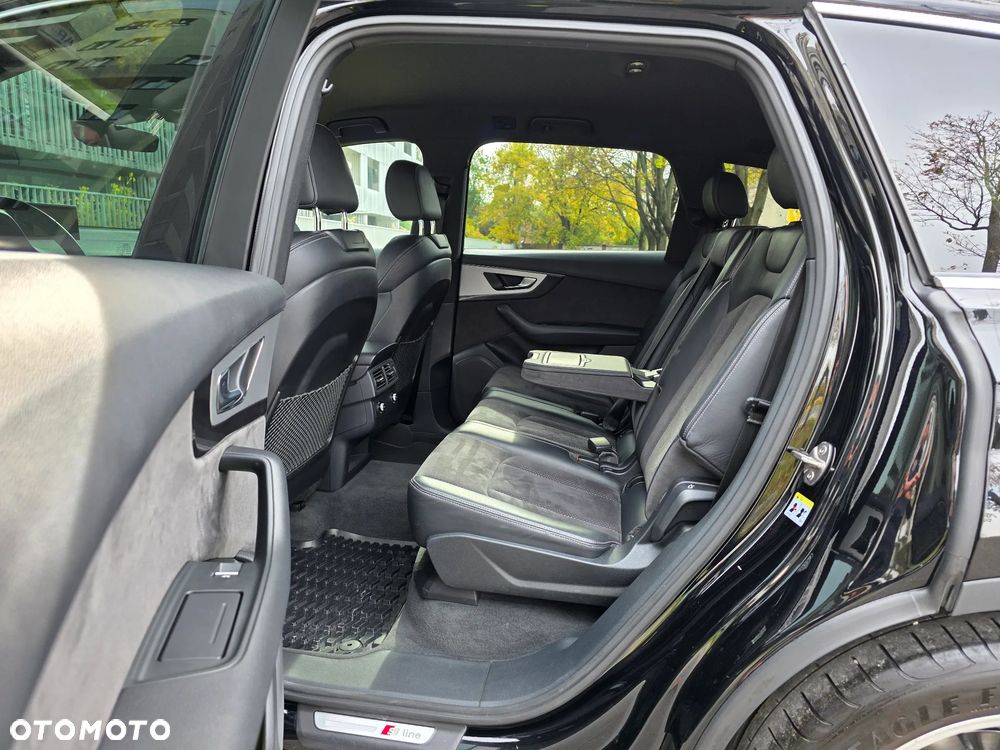 Audi Q7 45 TDI mHEV Quattro S Line Tiptr - 22