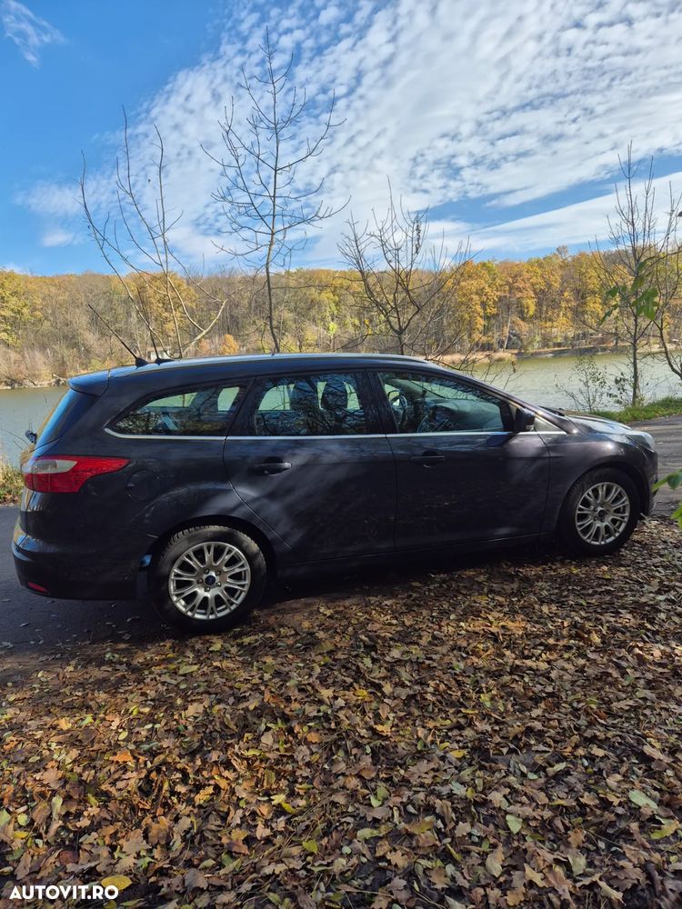 Ford Focus 1.6 TDCi DPF Start-Stopp-System SYNC Edition - 7