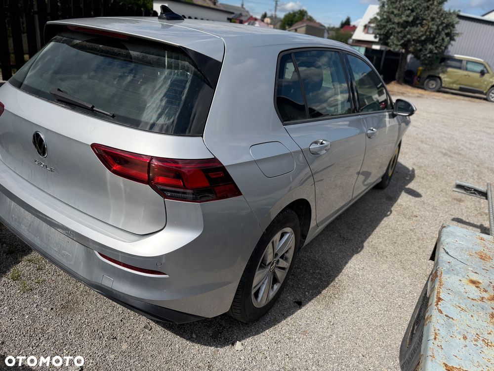 Volkswagen Golf 1.0 TSI (BlueMotion Technology) Comfortline - 4
