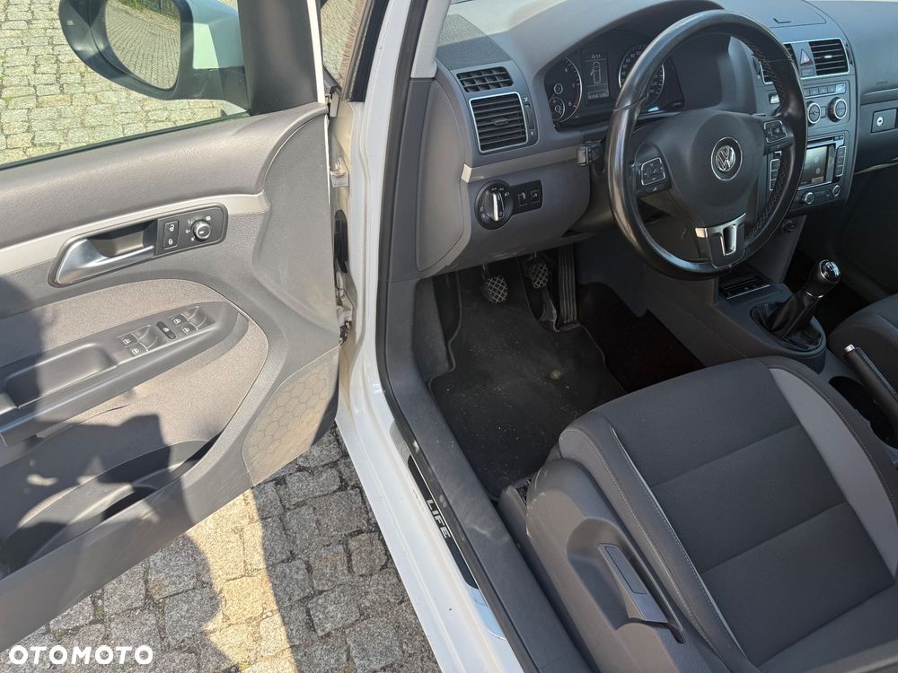 Volkswagen Touran 2.0 TDI DPF Life - 10