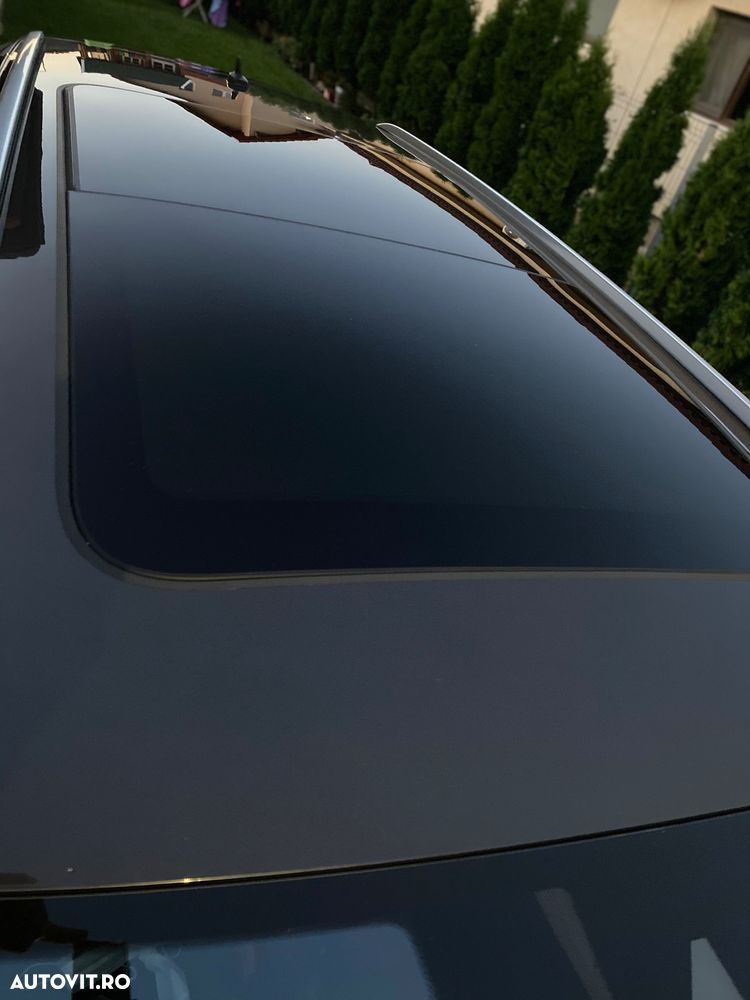 Volkswagen Passat - 11