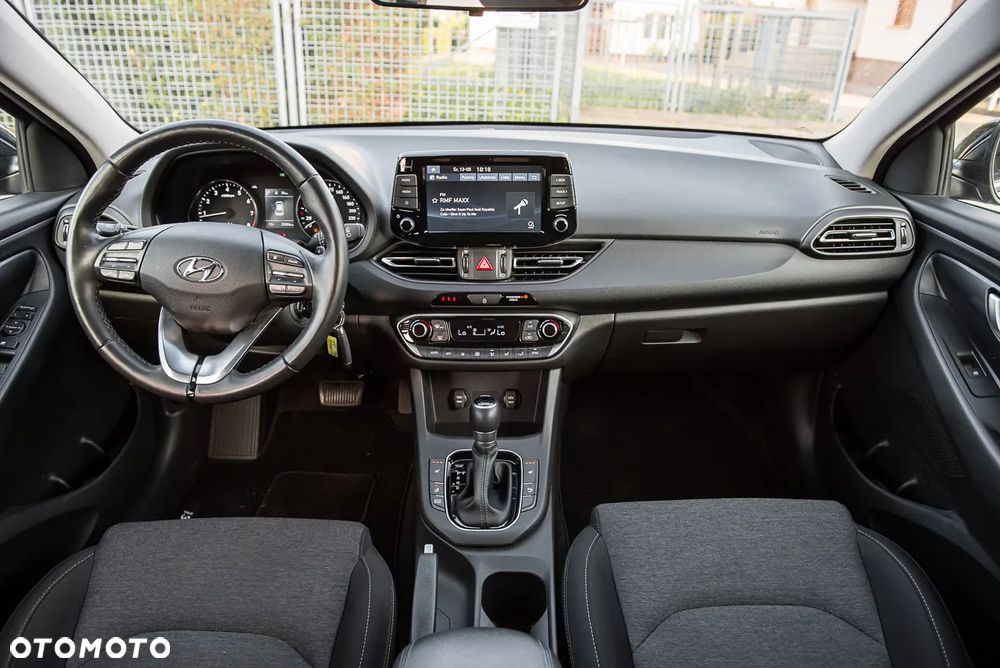 Hyundai i30 1.5 T-GDI 48V Premium DCT - 29