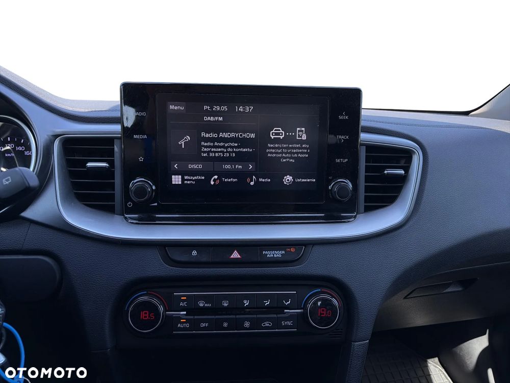Kia Ceed 1.5 T-GDI M - 20