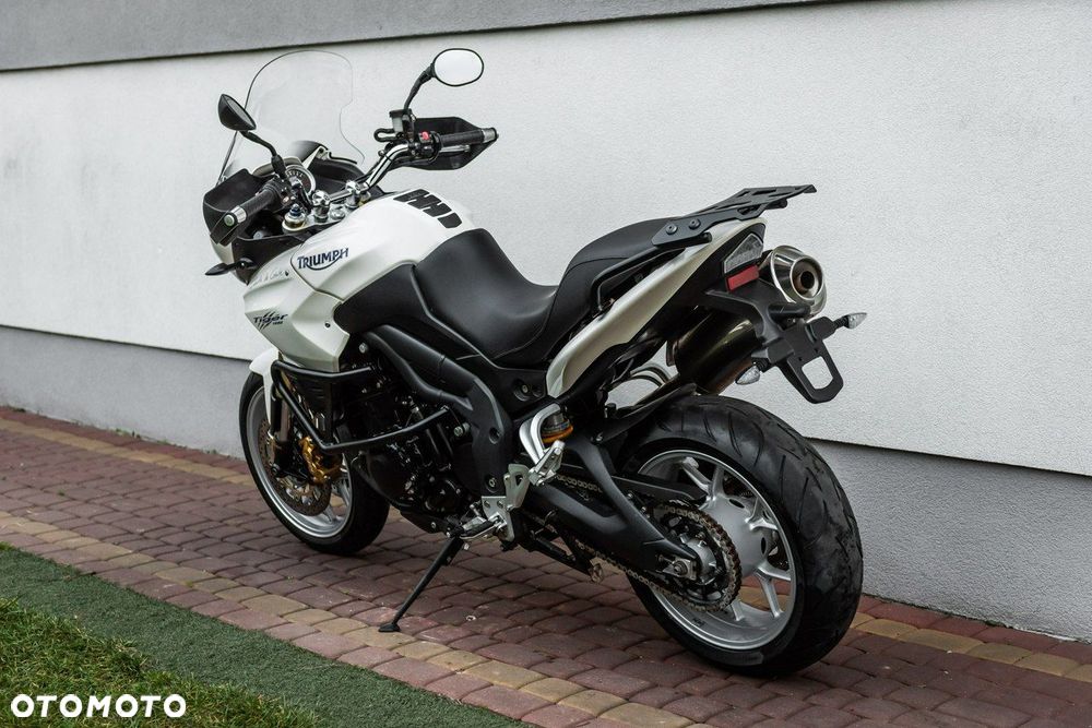 Triumph Tiger - 4