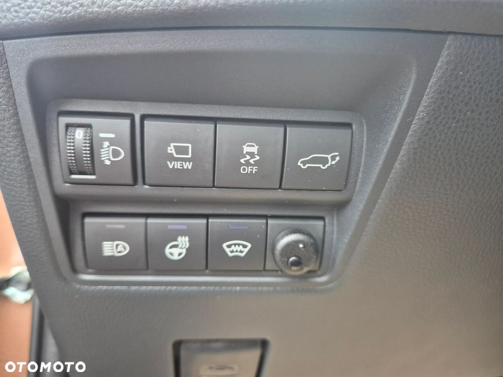 Toyota Yaris Cross - 16