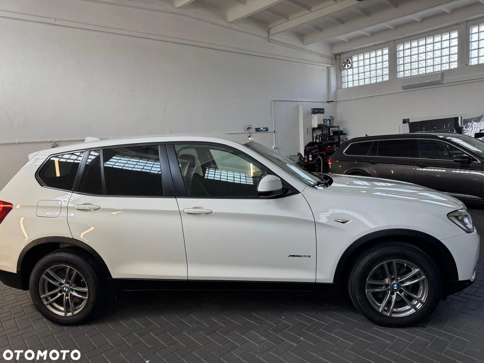 BMW X3 xDrive20i - 9