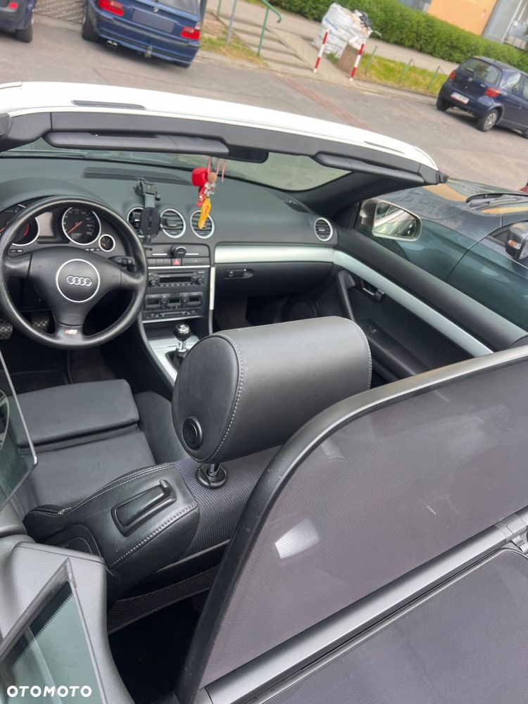 Audi A4 Cabrio 1.8 T - 4