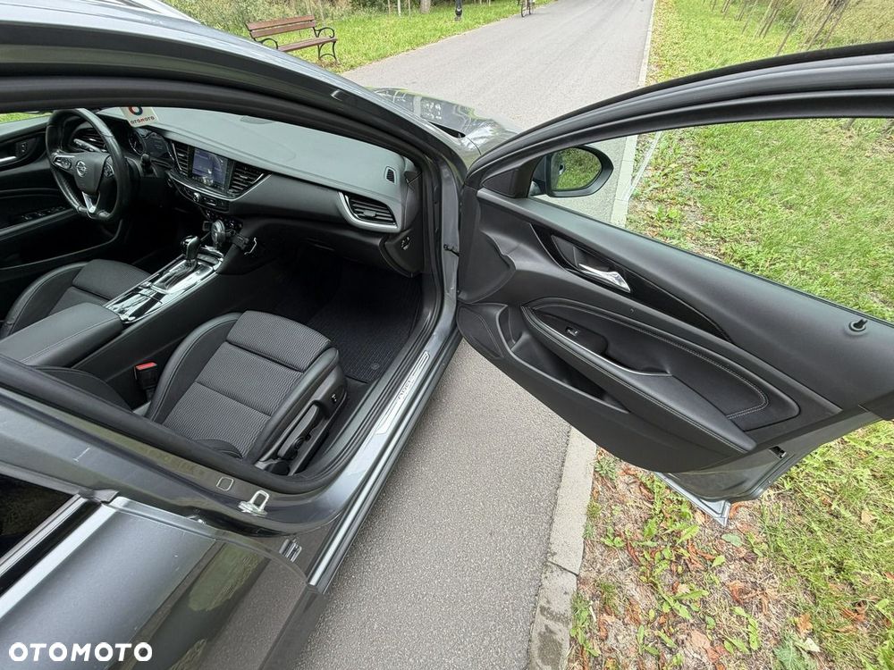 Opel Insignia - 33