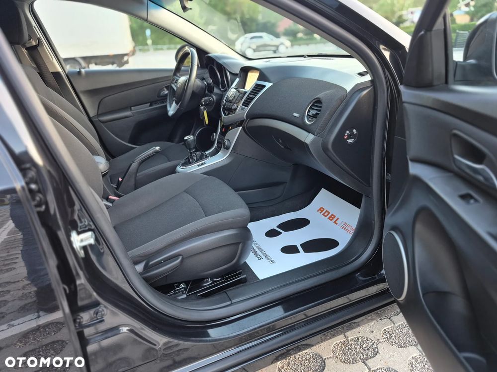 Chevrolet Cruze 1.4T LT+ - 19