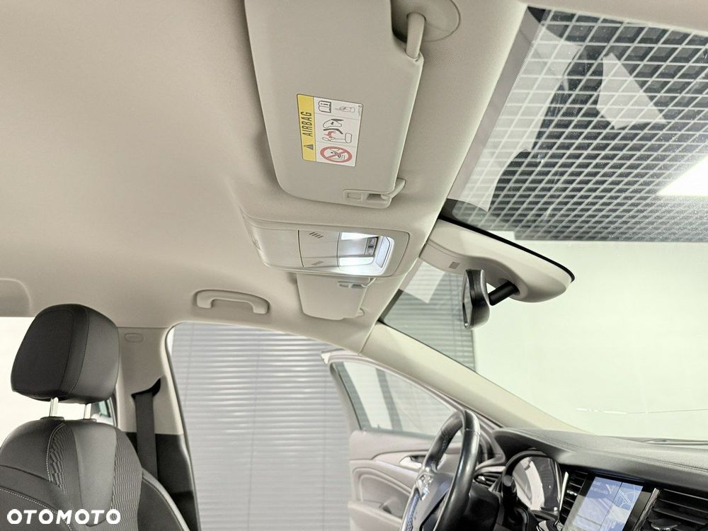 Opel Insignia - 28