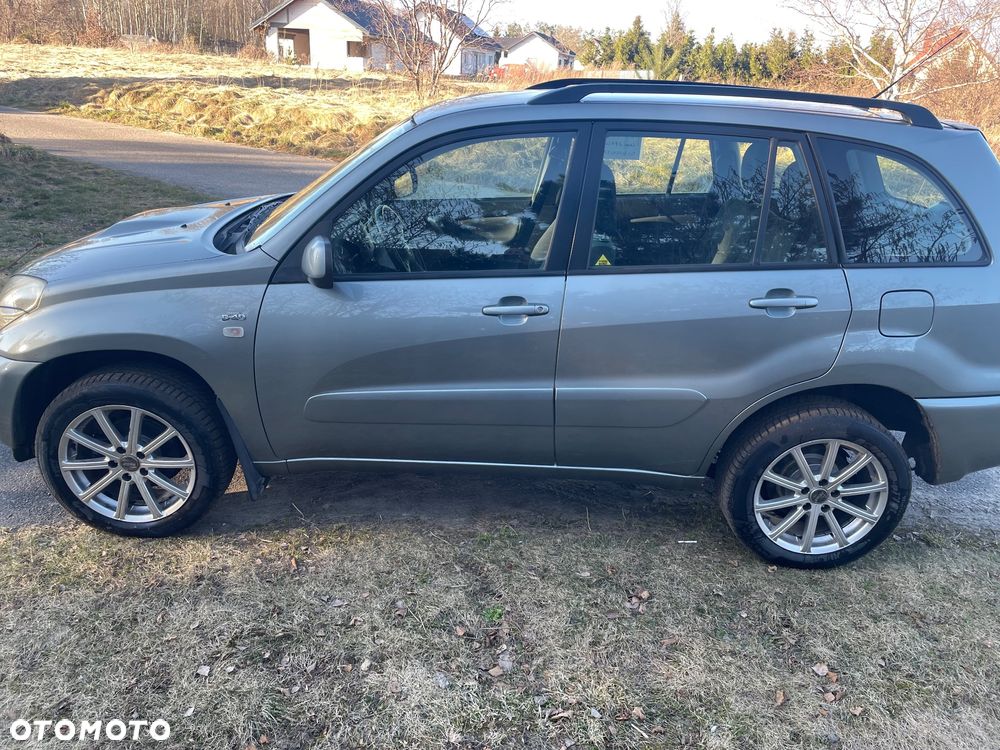 Toyota RAV4 2.0 D-4D Sol - 5