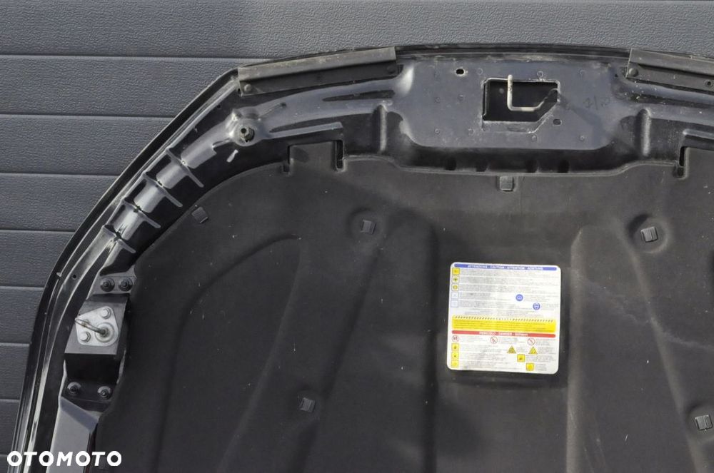 MASERATI GHIBLI III MASKA POKRYWA SILNIKA NERO 820 - 9