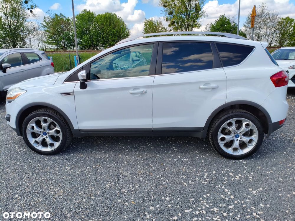 Ford Kuga 2.0 TDCi 4x4 Titanium - 4