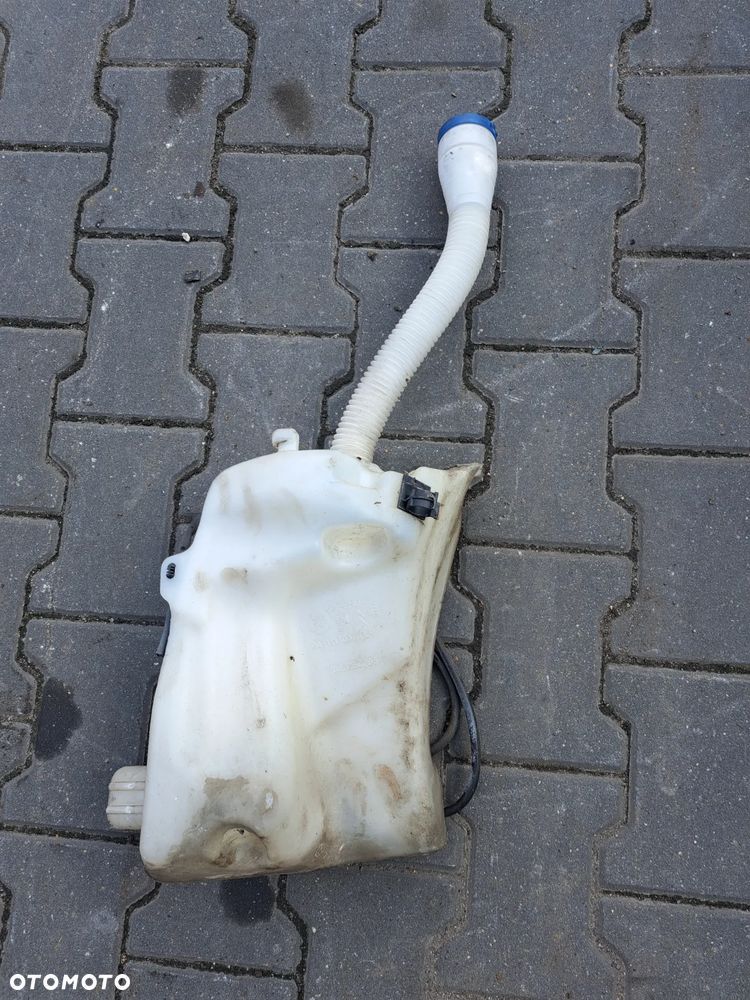 Citroen c4 II b7 zbiorniczek płynu spryskiwaczy - 4