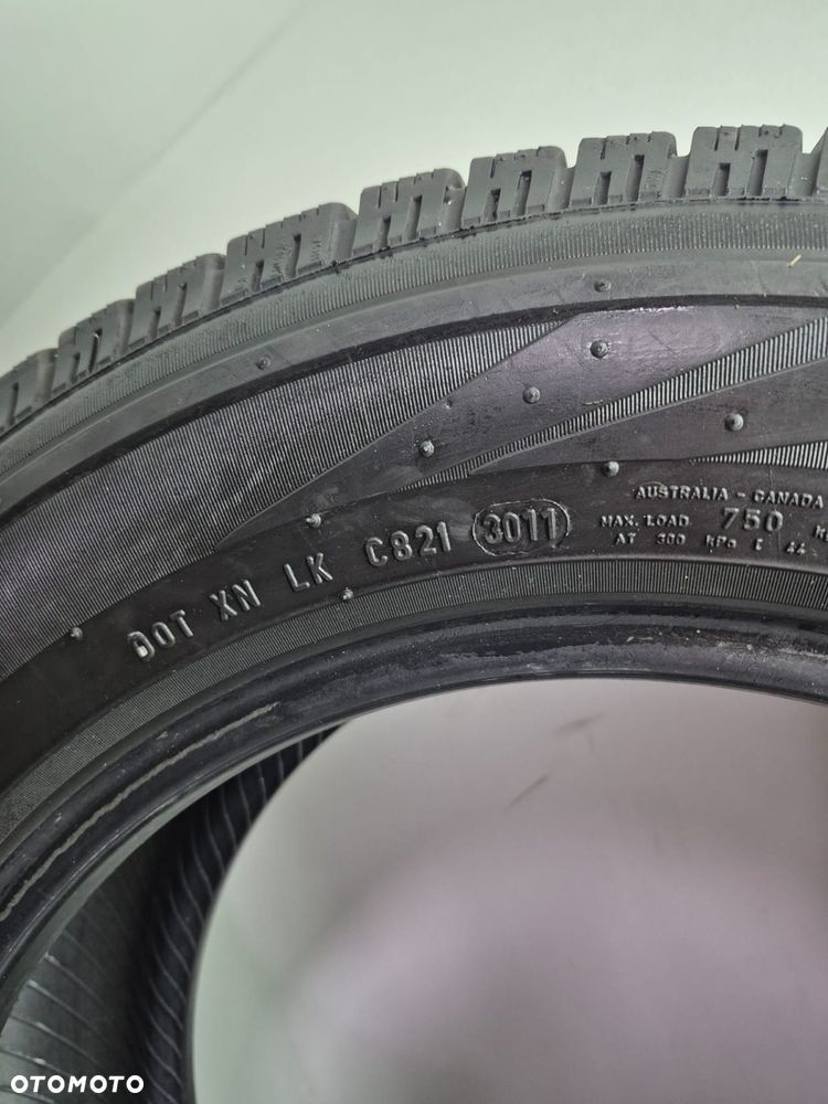 Opony zimowe 215 65 16 Pirelli Scorpion Ice & snow - 8