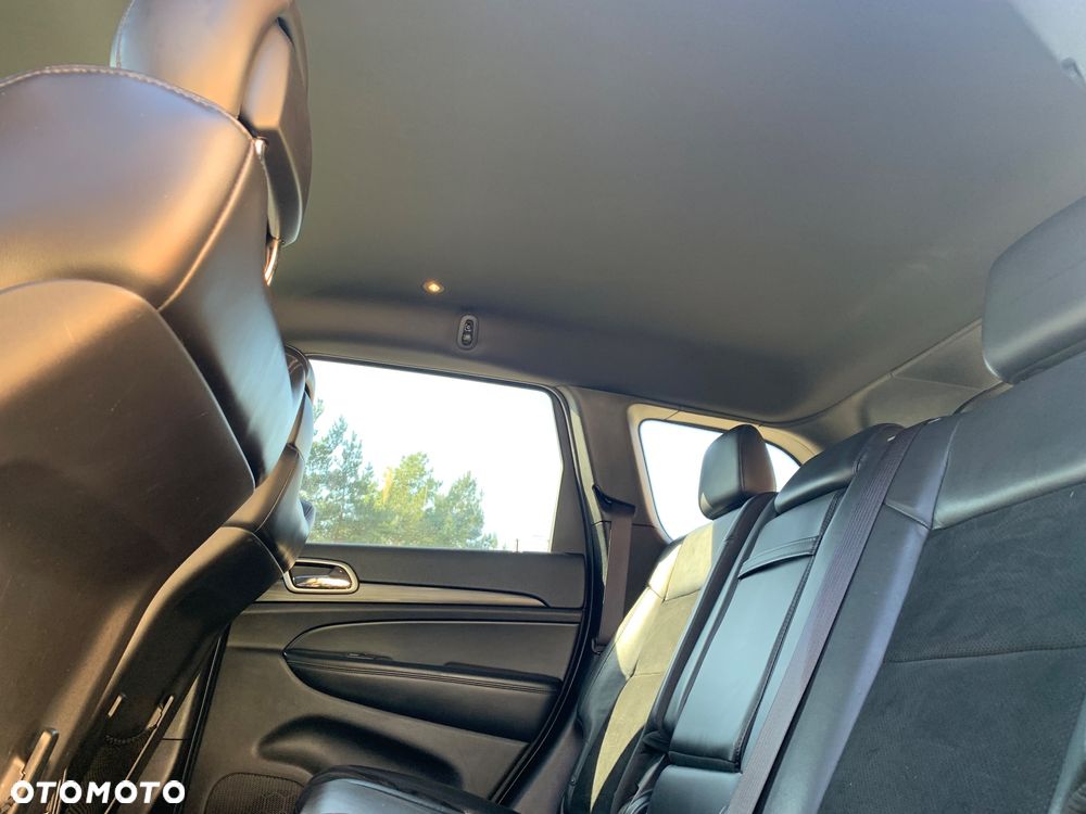Jeep Grand Cherokee 3.6 V6 Laredo - 24