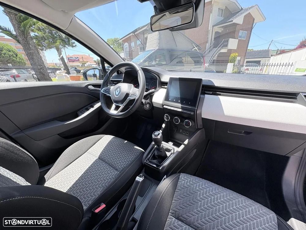 Renault Clio 1.0 TCe Evolution Bi-Fuel - 21